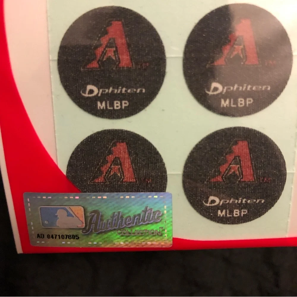 2008 Officially Licensed MLBP Arizona Diamondbacks - Phiten X30 Titanium Discs